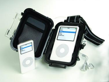 Peli™ i1010 i-pod case black